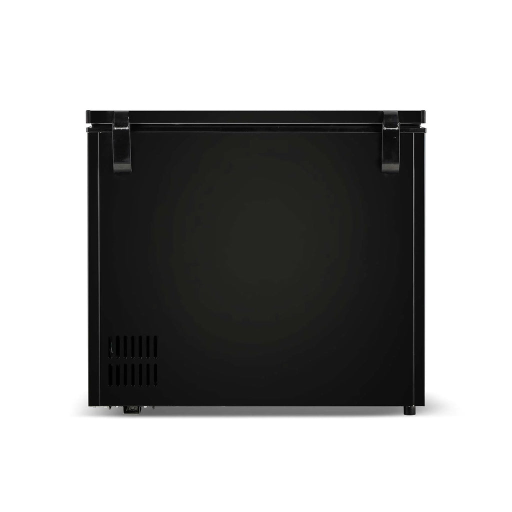 Frigidaire 7.0 Cu. Ft. Chest Freezer, Black - EFRF7003-Black