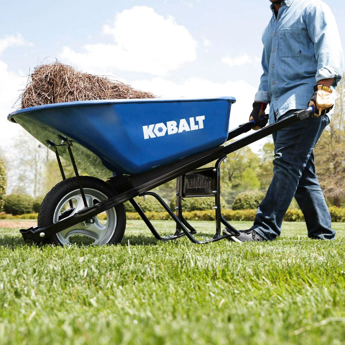 Kobalt Steel Wheelbarrow 6-cu ft Flat-Free Tire - P6-SF-K 34402