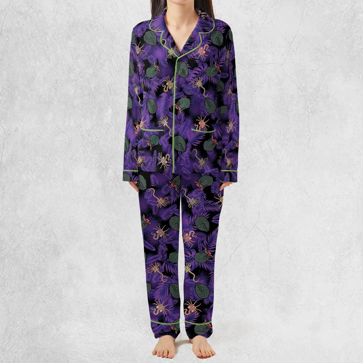 Alien Facehugger Ovomorph Pajamas Set