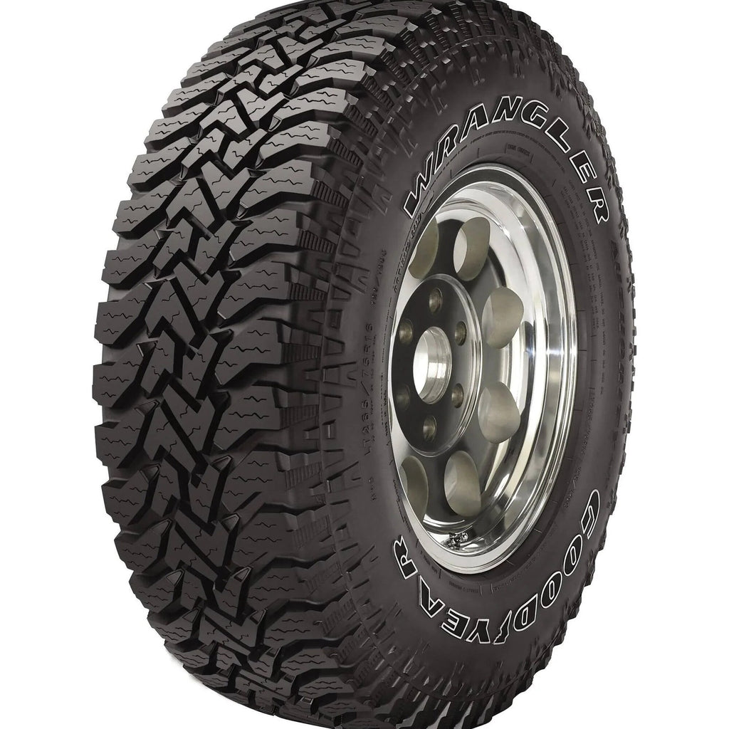 Goodyear Wrangler Authority A/T All-Season Tire 31X10.50R15LT 109Q