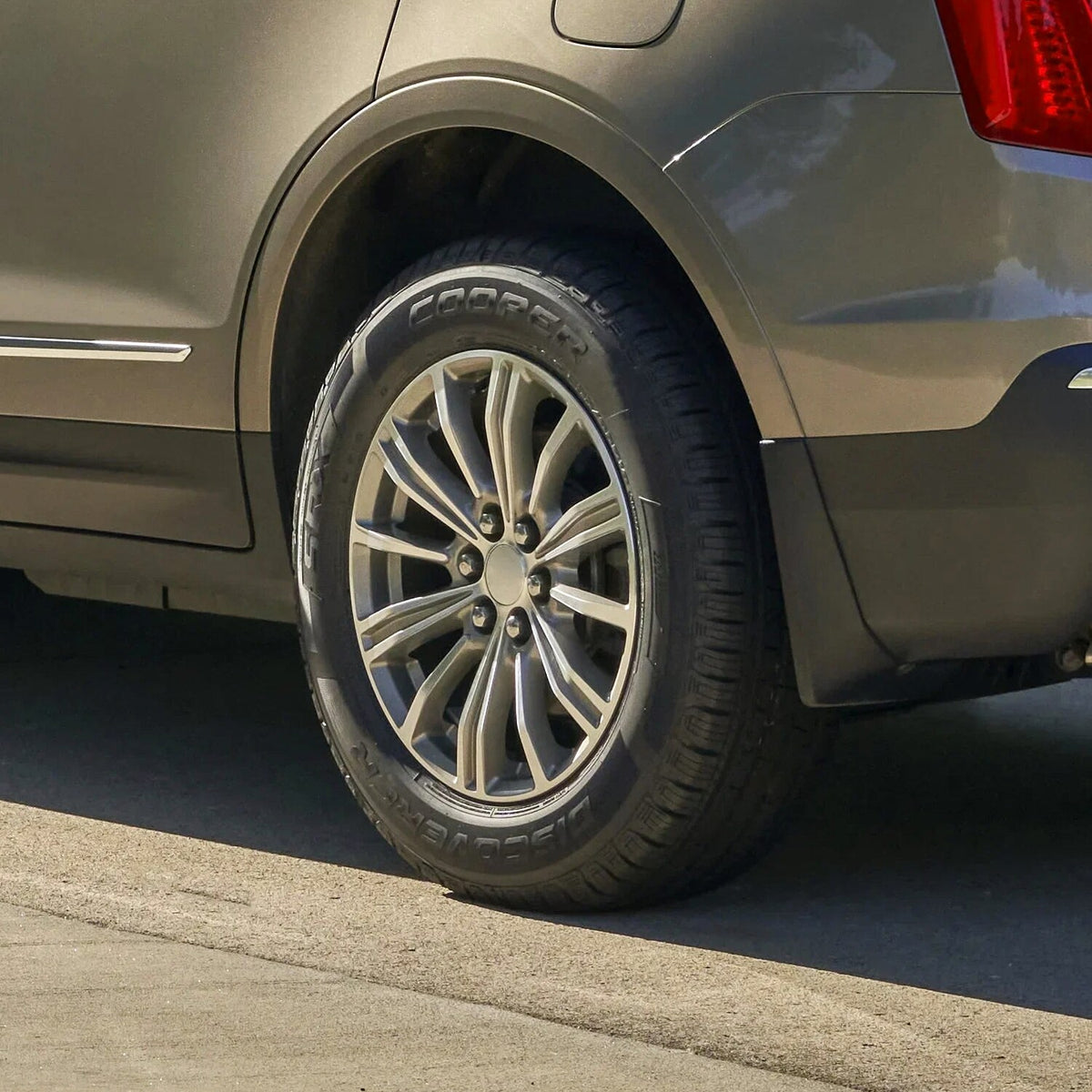 Cooper Discoverer SRX All Season Tires, Pair Of 2, 265/65R17 112T - Discoverer SRX