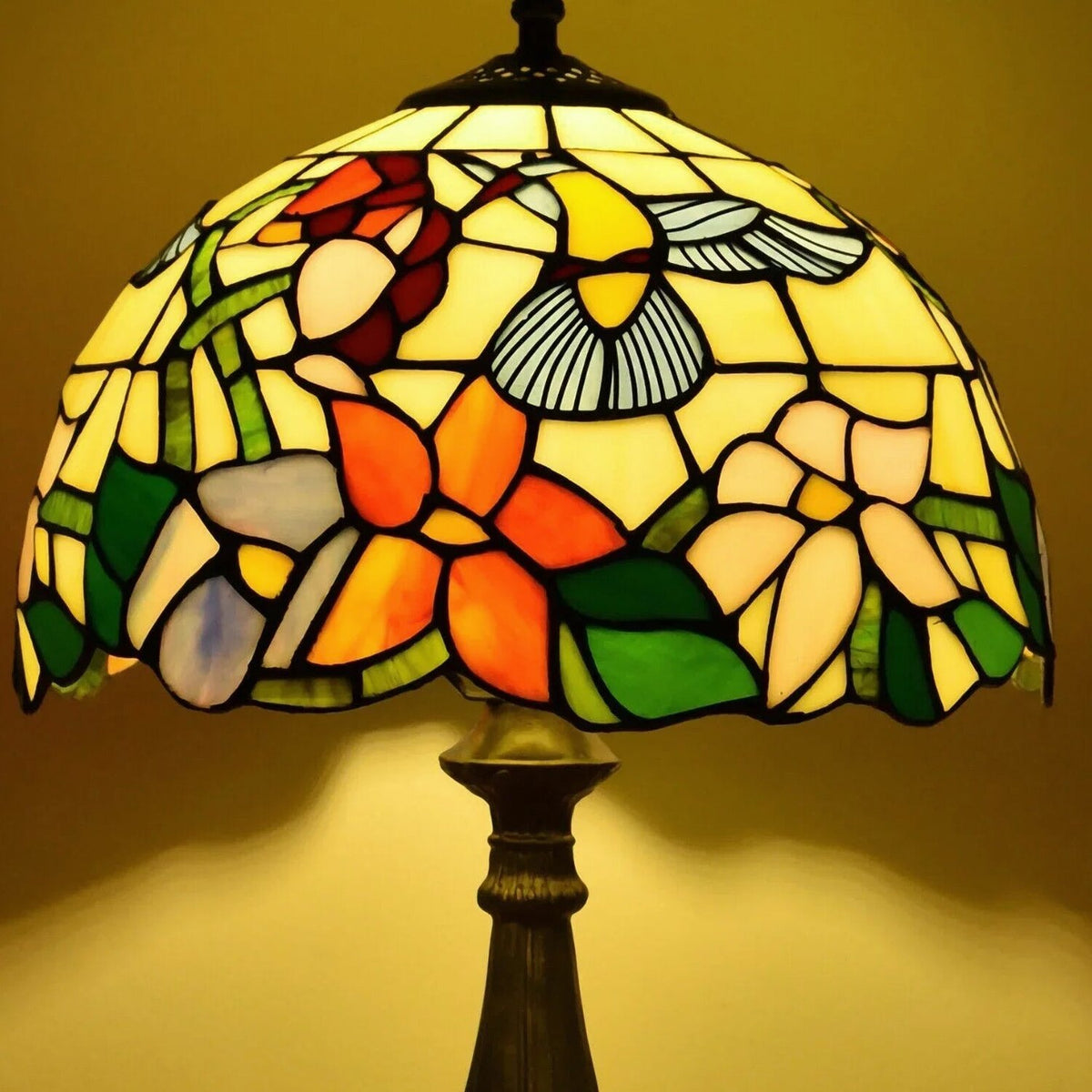 Tiffany Style Stained Glass Hummingbird Table Lamp 12in Shade, 18in Tall