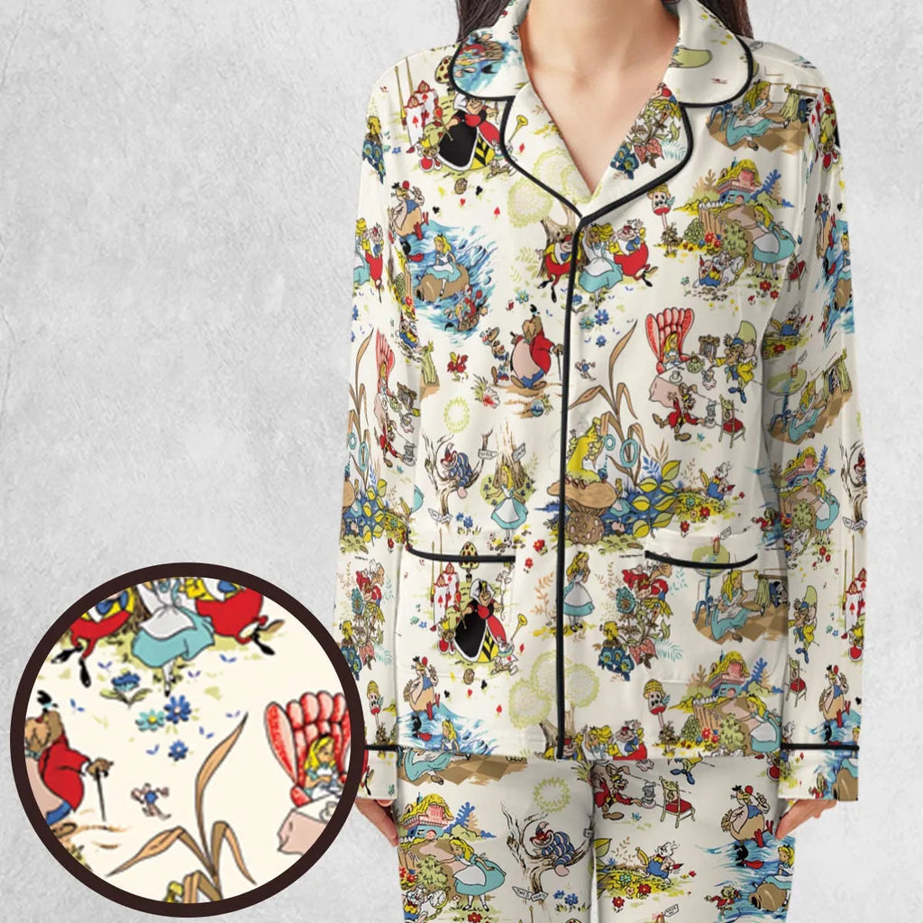 Alice In Wonderland Pattern Pajamas Set