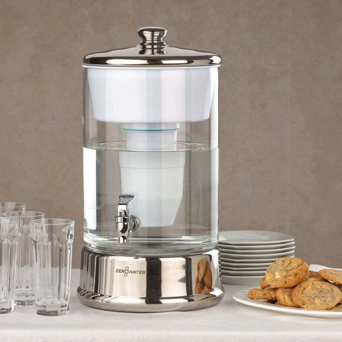 ZeroWater 40 Cup Ready-Pour Glass Water Dispenser With Water Quality Meter - BPA-Free