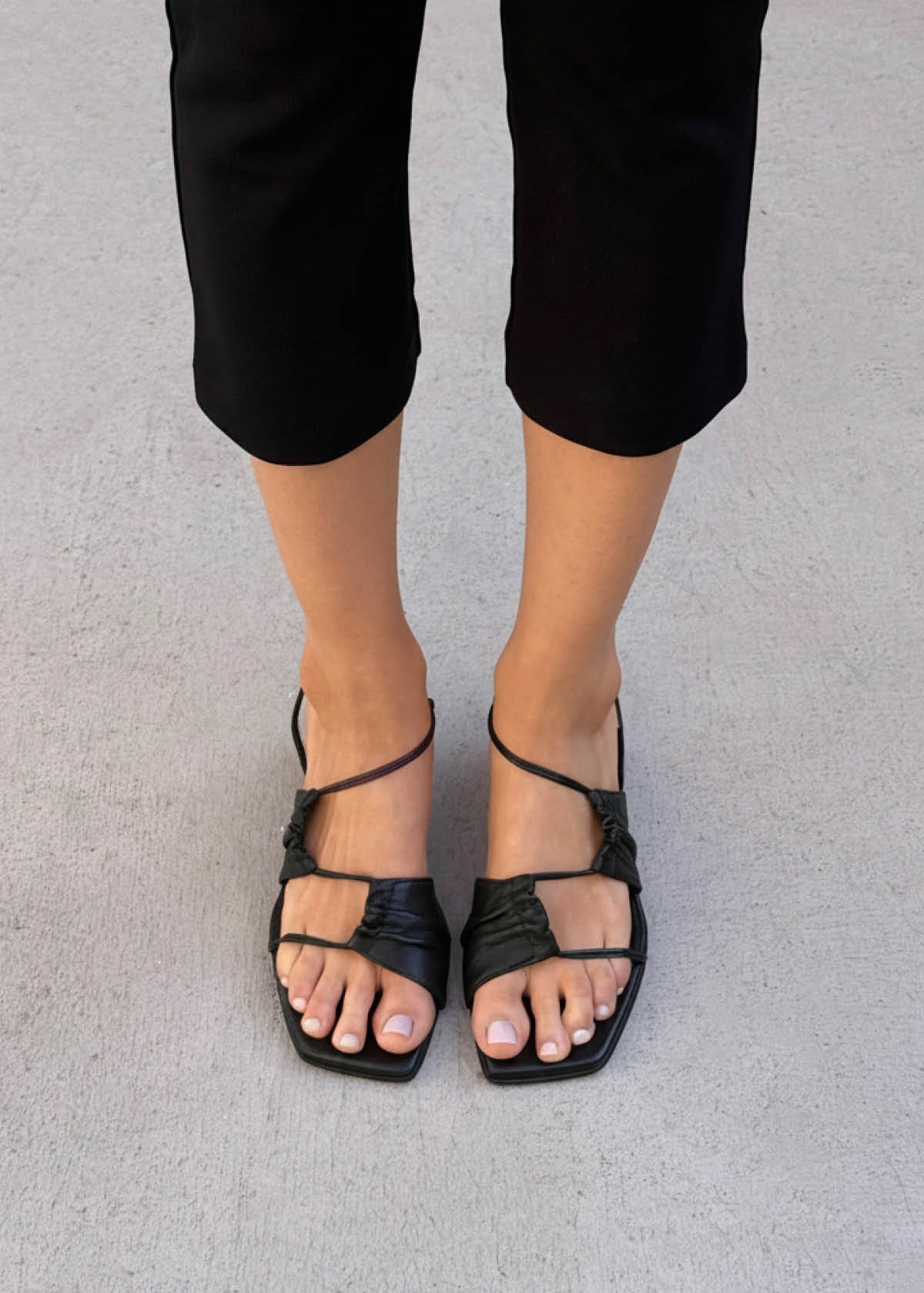 Juniper Black Leather Sandals – Chiro Moyo Women's Shoes