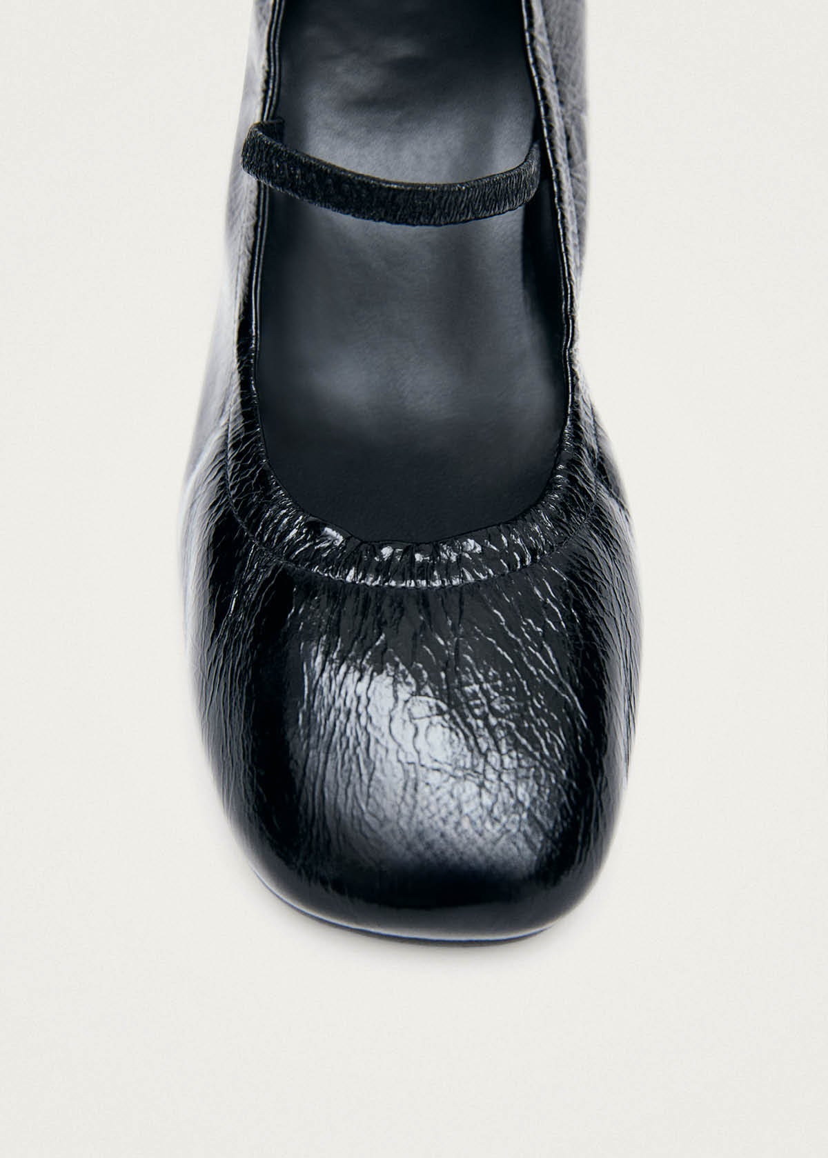 Rhiane Black Leather Pumps – Chiro Moyo Women's Shoes
