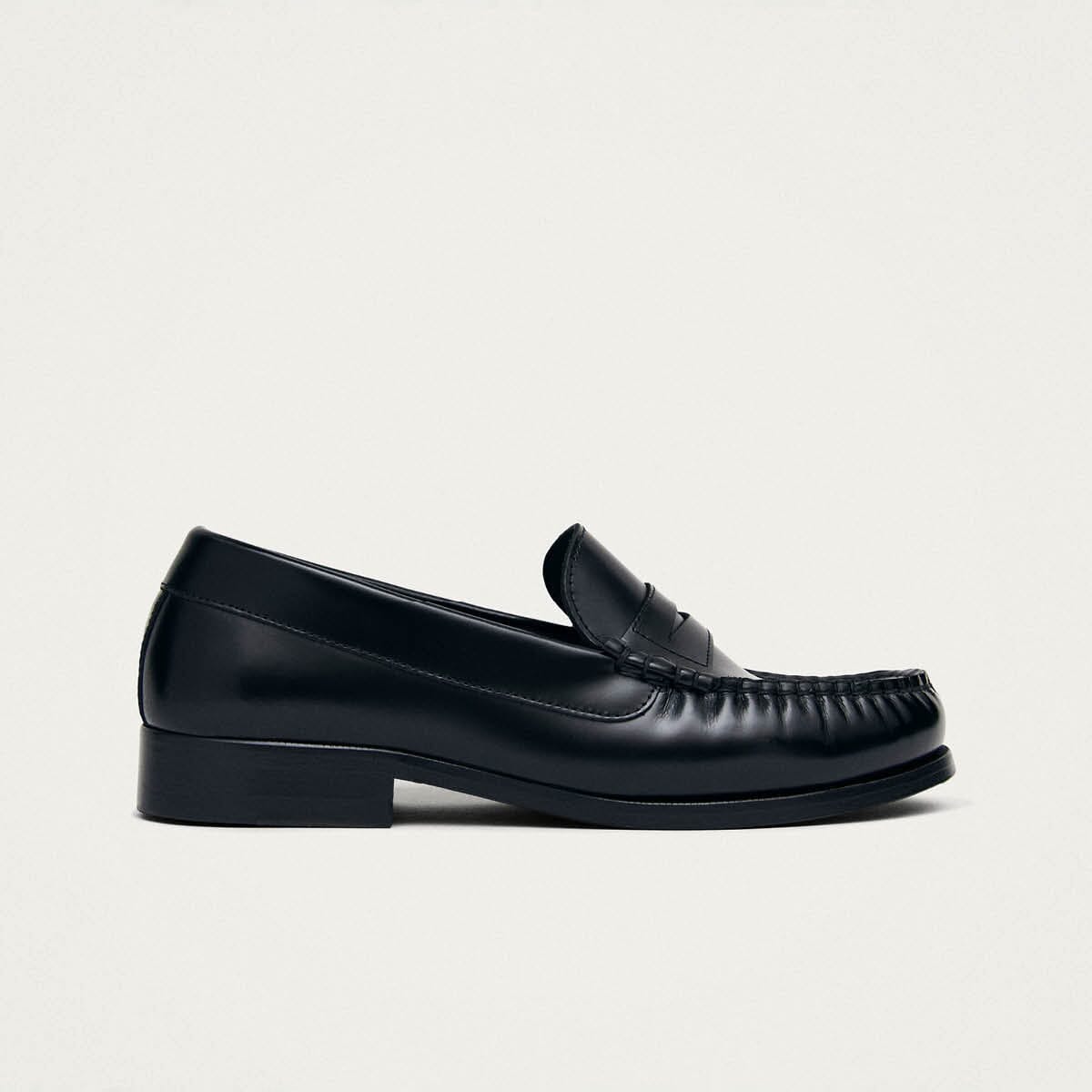Rivet Black Leather Loafers – Chiro Moyo Women's Shoes
