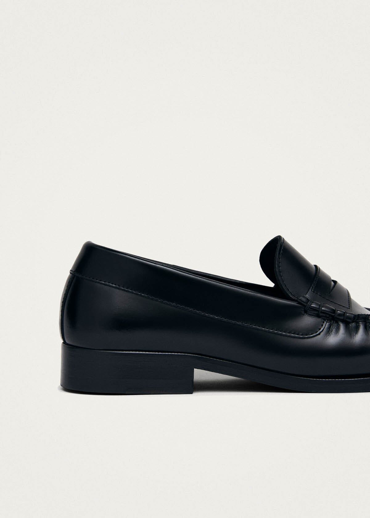 Rivet Black Leather Loafers – Chiro Moyo Women's Shoes