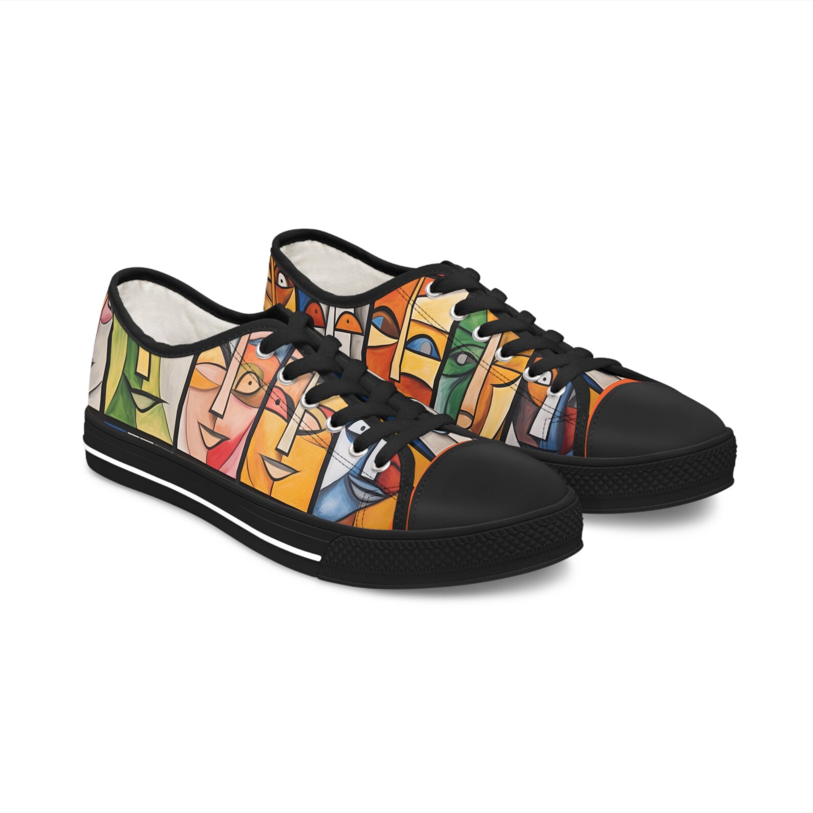 Low Top Sneaker